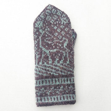 Fawn Over These Mittens!