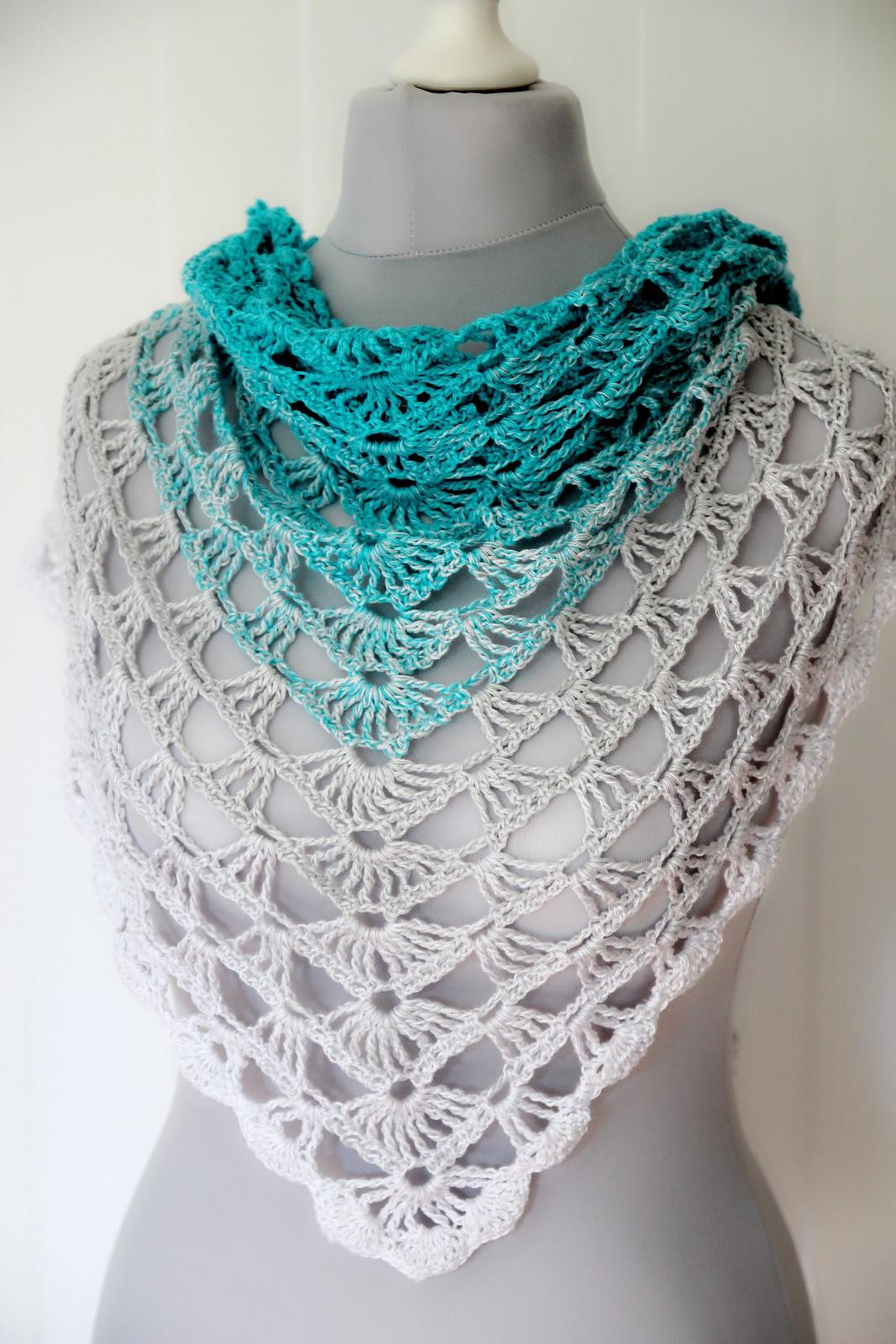 Triangular Shawl Azores
