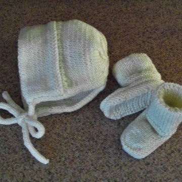 Hodge Baby Bonnet