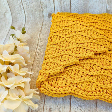 Textured Envelope Clutch Bag - One Piece Crochet Purse Pattern