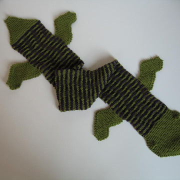 "Gregory" Gecko Scarf