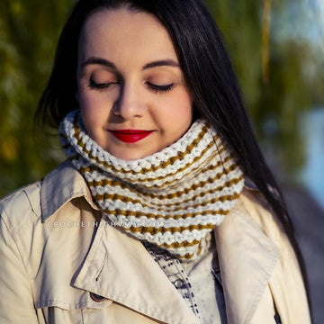 Apricity Cowl