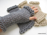 Crochet Wrist Warmers With Ruffled Edges