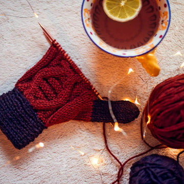 Berry Cable Mittens