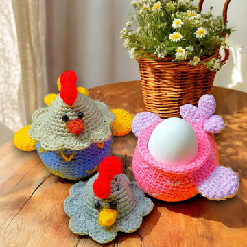 Hen Easter Egg Holder