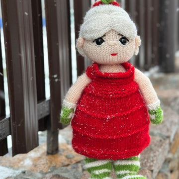 Mrs Claus knitting pattern