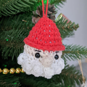 Crochet Santa ornament pattern, easy crochet Christmas decor