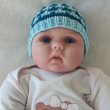 Amity - Babies two colour slip stitch beanie