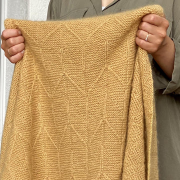 Tokyo shawl