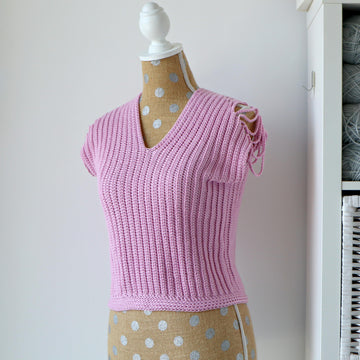 The Shoulder to Shoulder Top