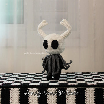 Hollow Knight Amigurumi Pattern – Cute Crochet Doll (PDF, US Terms)