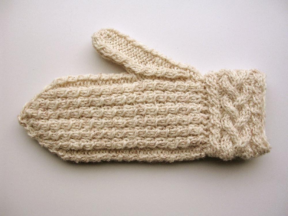 Iona Mittens