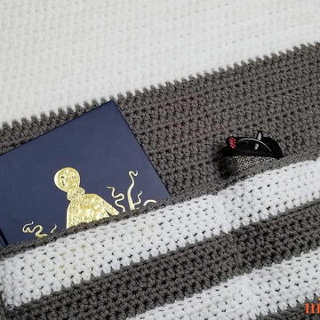 Cozy Couch and Bedside Organizer Caddy