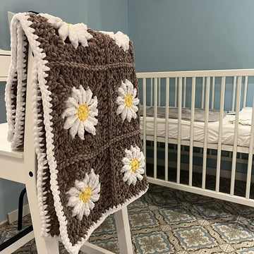Daisy Square Baby Blanket