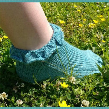 Shell Belle Socks