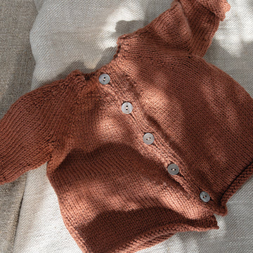 Little Lamb Cardigan in Rowan Baby Cashsoft Merino (EN) - RB002-00006-ENP - Downloadable PDF