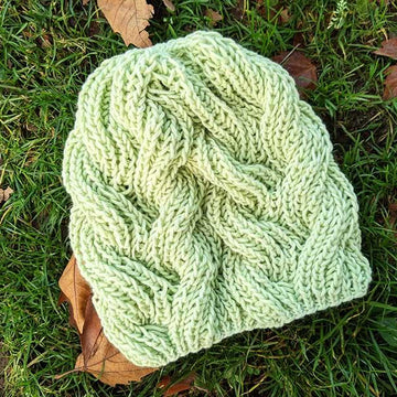 Sunnyside Cable Hat