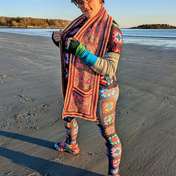 Meandros Pocket Scarf