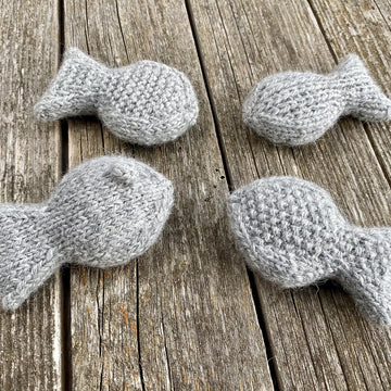 Popcorn Fish Toy for Cats