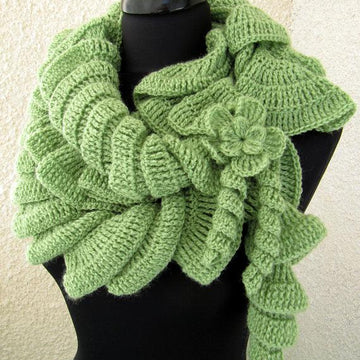 Crochet Ruffle Scarf