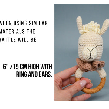 Llama baby rattle amigurumi