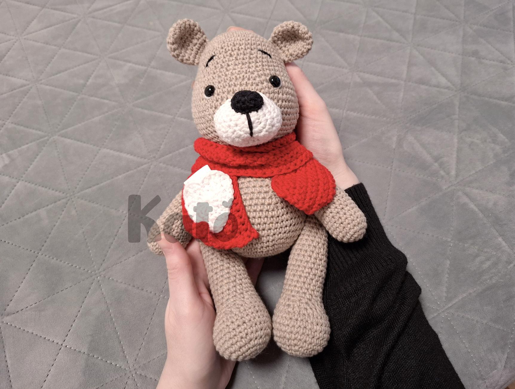 Crochet teddy bear toy - Love BEARer