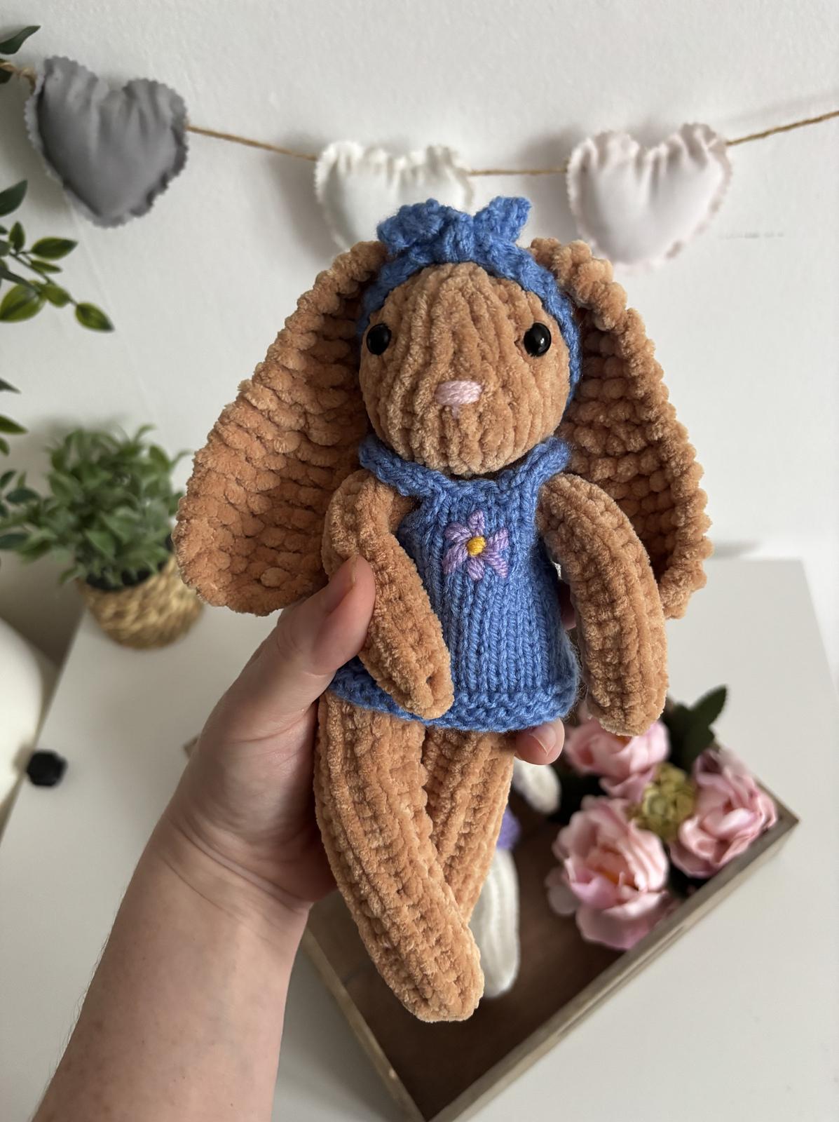 Plushie Bunny Girl