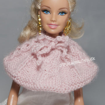 Susie capes for dolls
