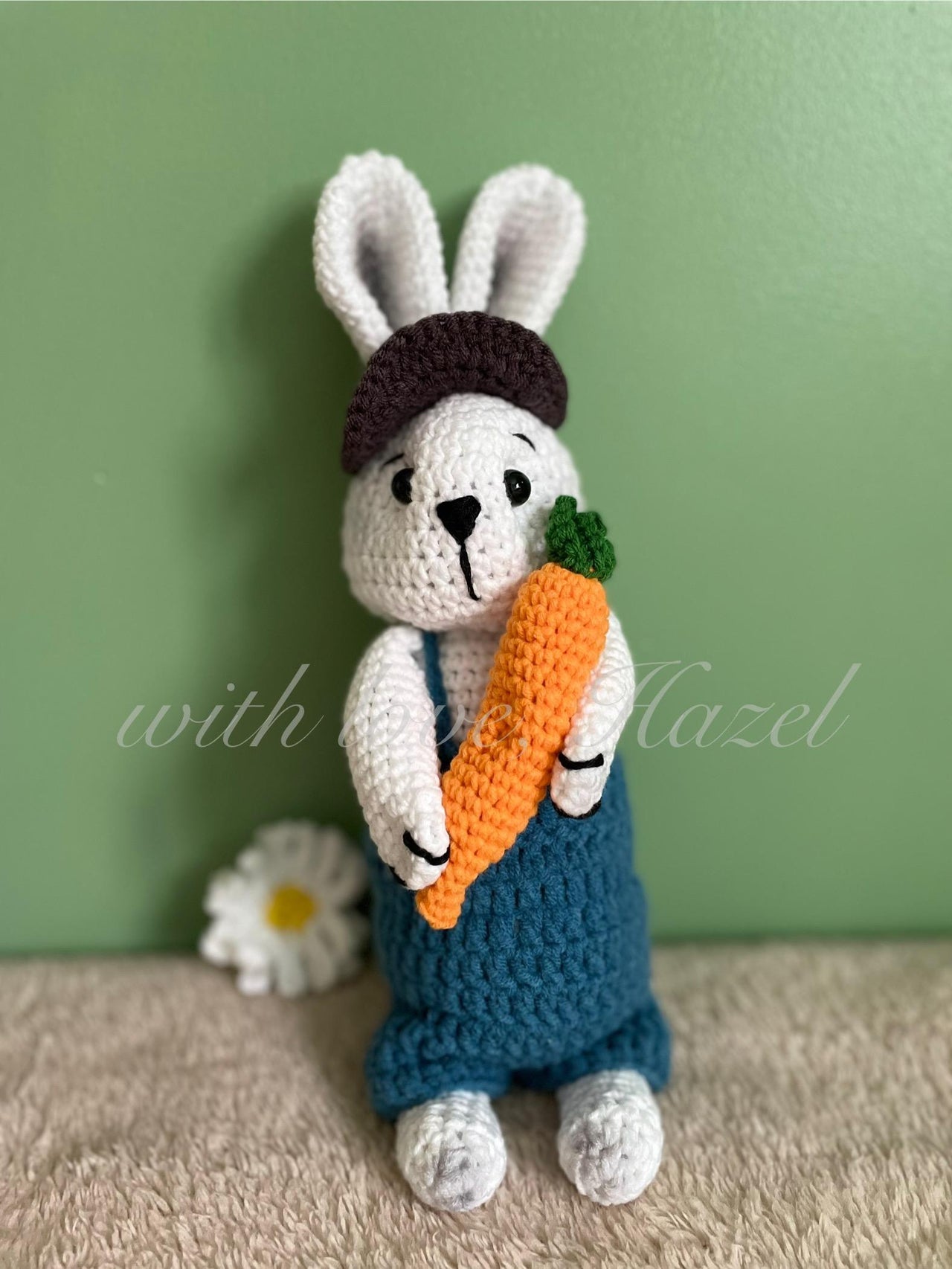 Bunny 'Oakley'