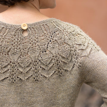 Candle Light Pullover