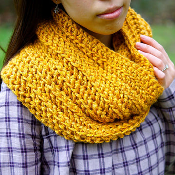 Kana the Wanderer's Cowl