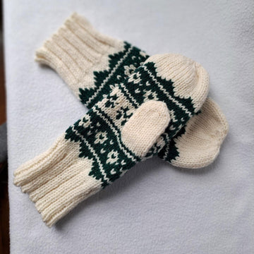 Liliya Mittens