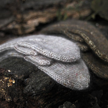 Ghostwood Mittens