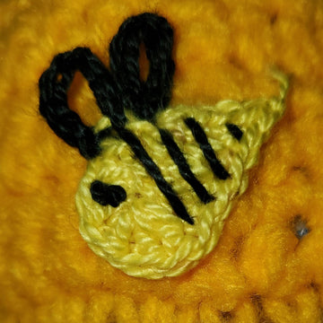 Bee Hive Plastic Bag Holder