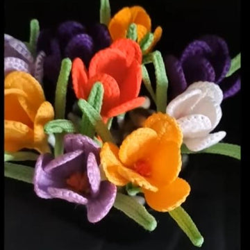 Crochet Crocus flowers