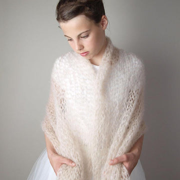 Light knit stole mohair
