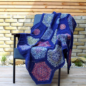 Coral Story Blanket