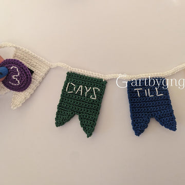Days till Friday bunting pattern
