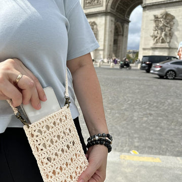 Crossbody phone raffia bag