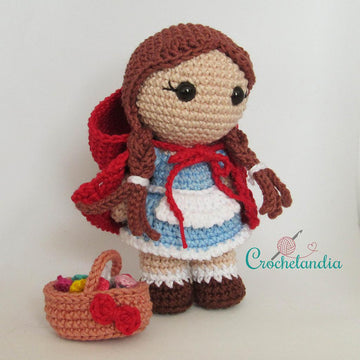 Little Red Riding Hood amigurumi doll - crochet pattern by Crochelandia