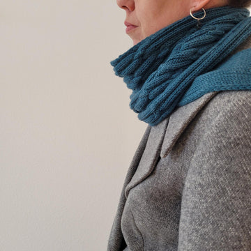 Cable connection Shawl