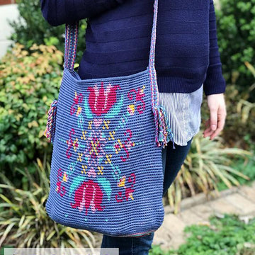 Flowers in Bloom Mochila Bag