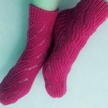 Lace socks. Knitting pattern