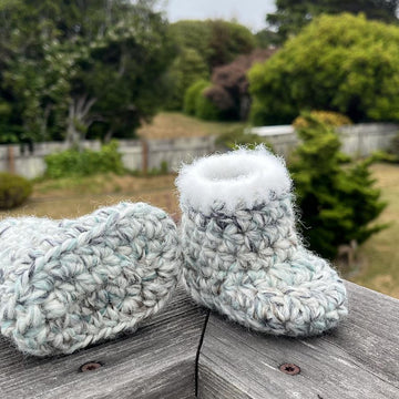 Surfer Baby Crochet Booties