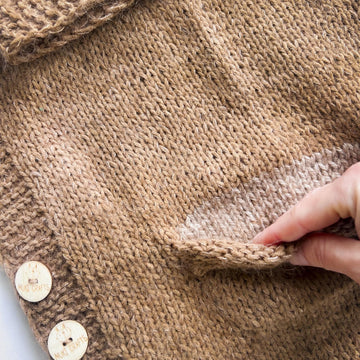 Sören bear cub poncho