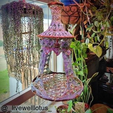 Enki crochet lampion