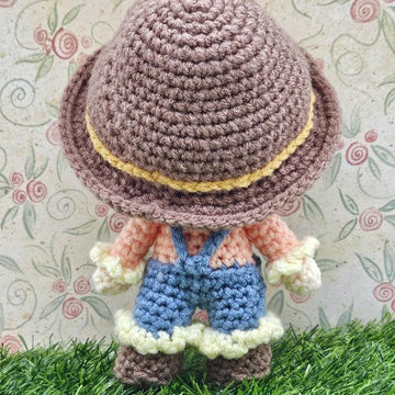 Wally the Scarecrow