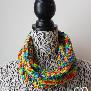 Chasing Rainbows Cowl