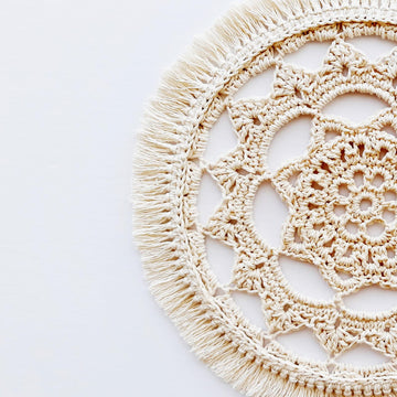 Dahlia Delight Doily (2014021-3)
