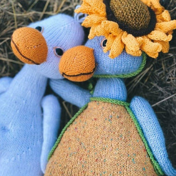Goose Clothes Knitting Pattern – The Gardener Outfit | Storybook Wardrobe Collection